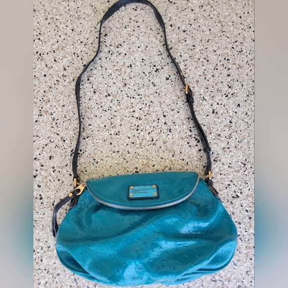 Marc By Marc Jacobs Teal Ostrich Embossed Cresant Shape Bag - Picture 3 of 10